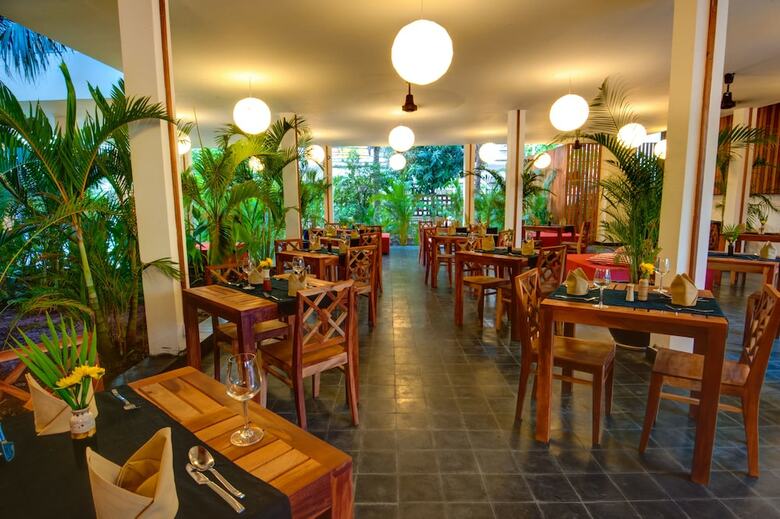 Teahouse Asian Urban Hotel