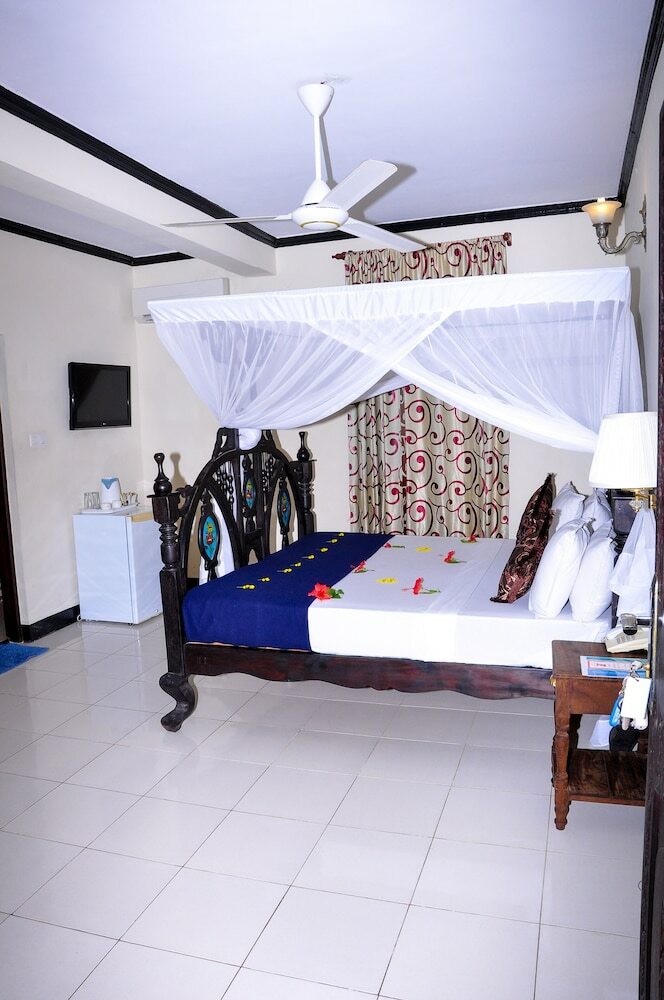 Forodhani Park Hotel