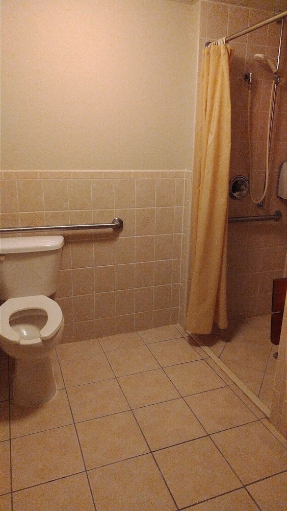 Madelia Hotel & Suites