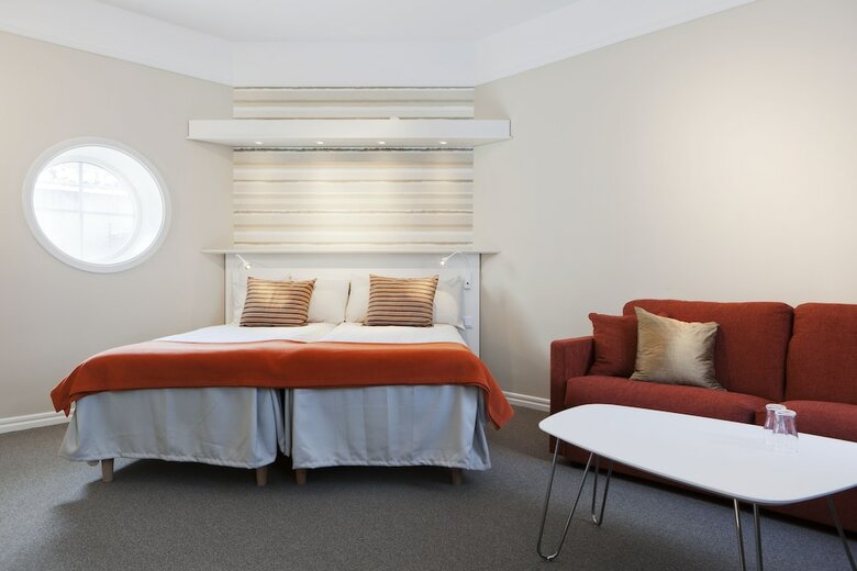 First Hotel �rebro