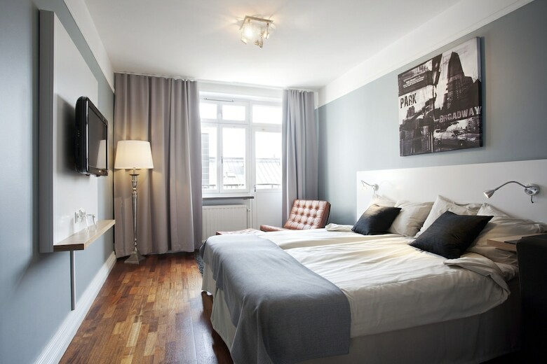 First Hotel �rebro