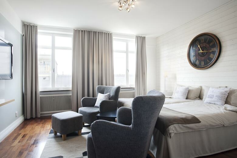 First Hotel �rebro