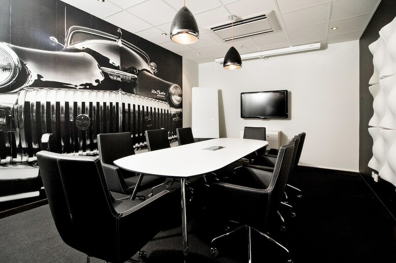 First Hotel �rebro