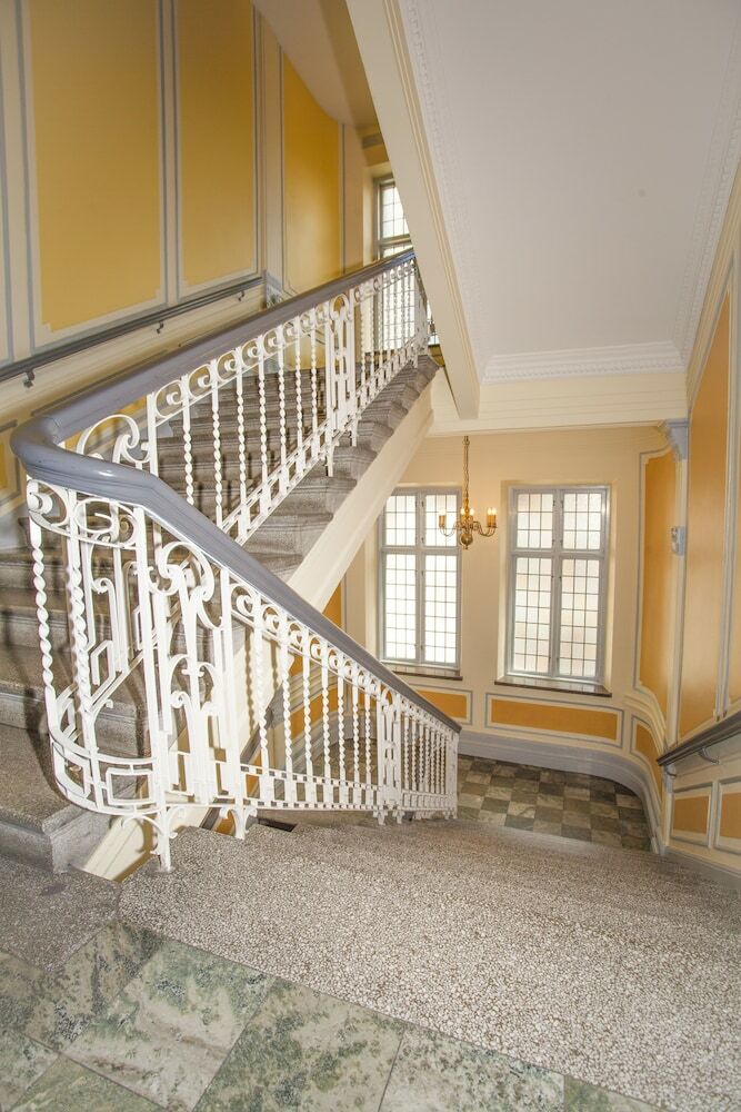 First Hotel �rebro