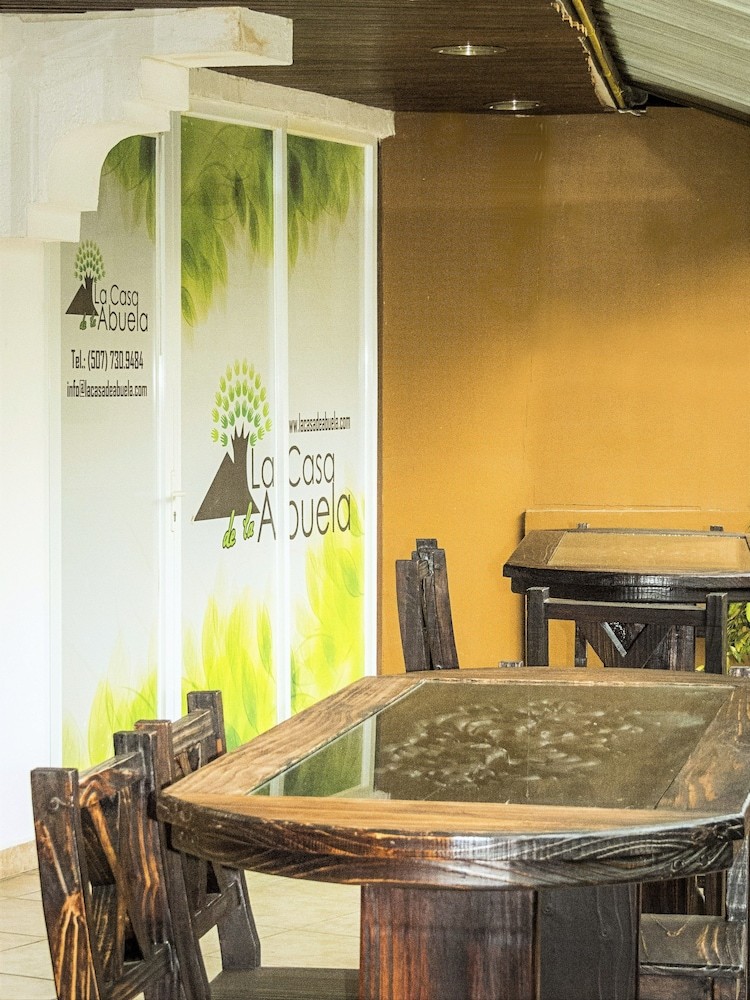 Hotel La Casa de La Abuela