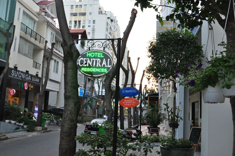 Central Hotel And Residences
