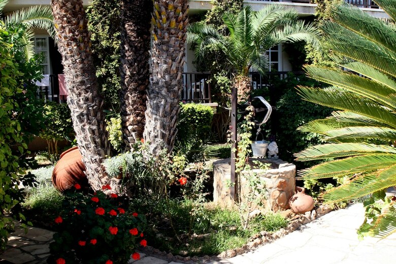 Anais Bay Hotel