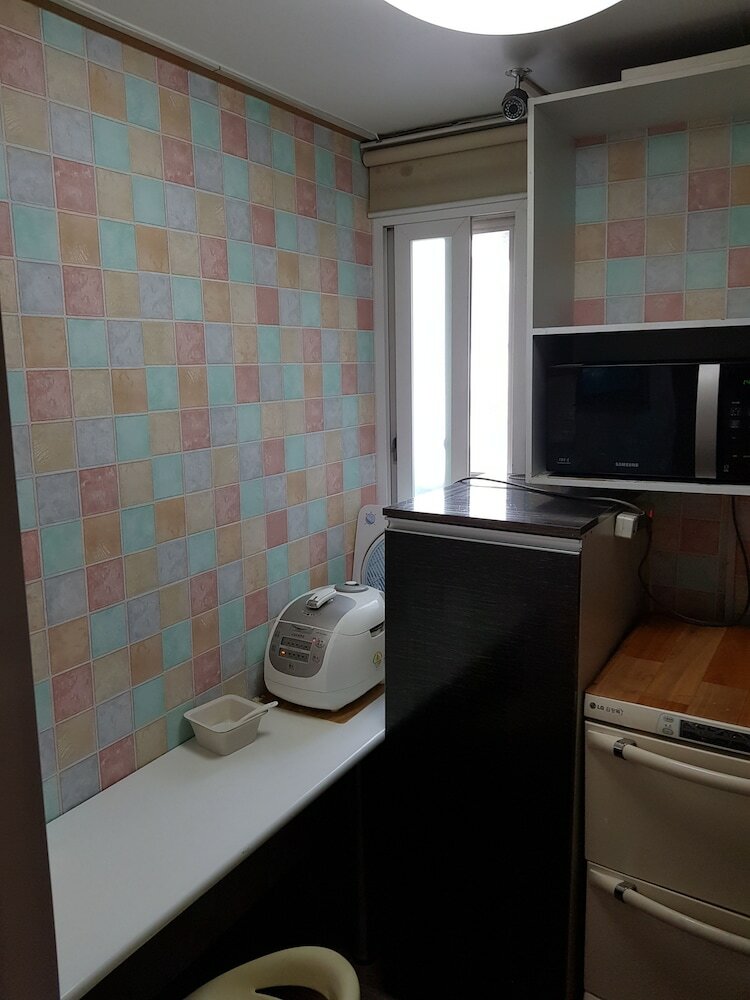 Hotel Elm Tree Guest House Myeongdong