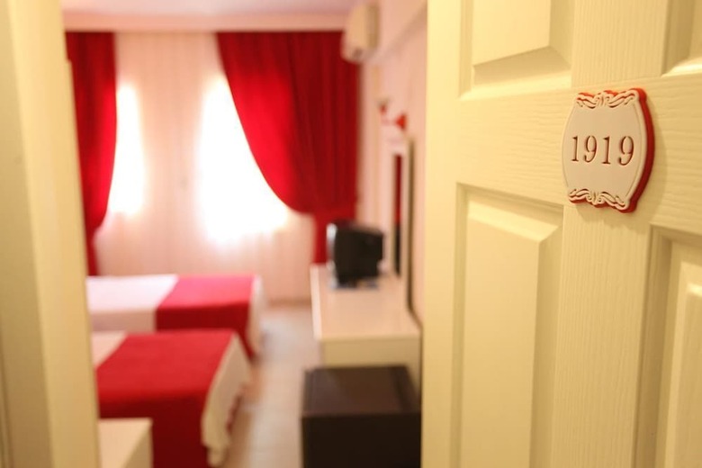 Destina Hotel