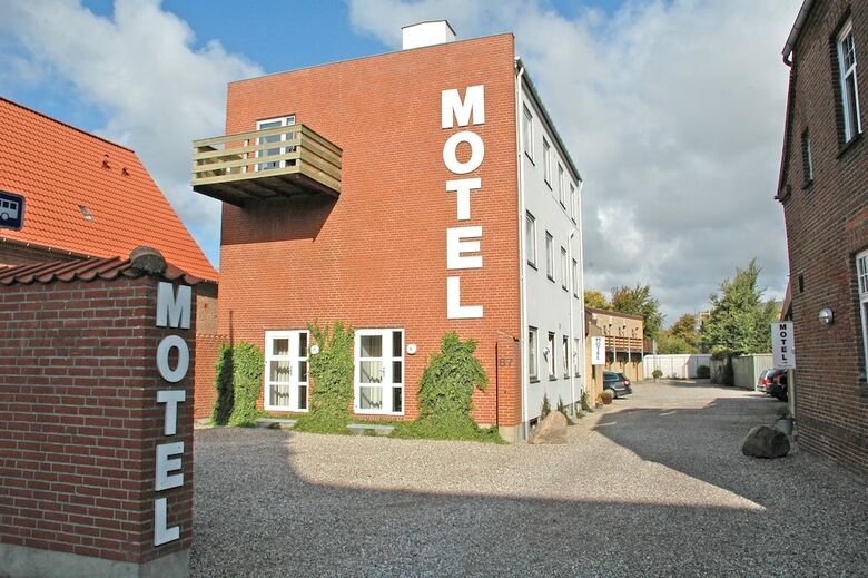 Hotel Motel Apartments T�nder
