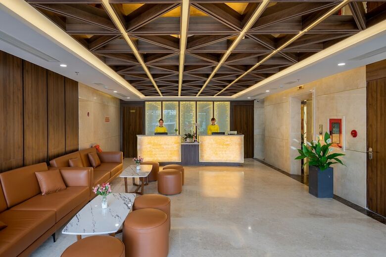 Gold Luxury Hotel
