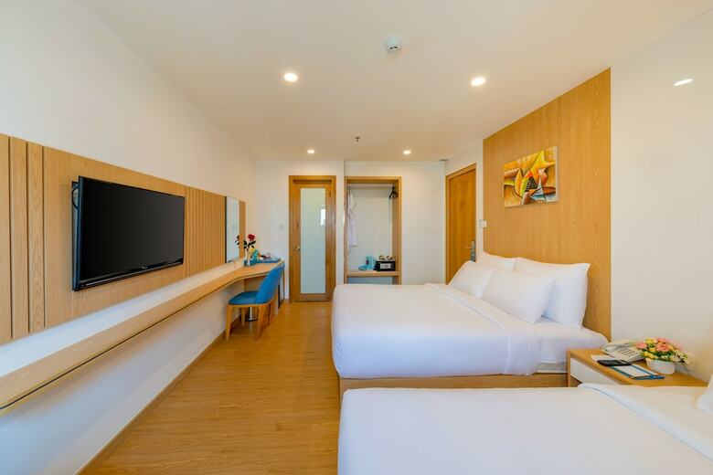 Gold Luxury Hotel