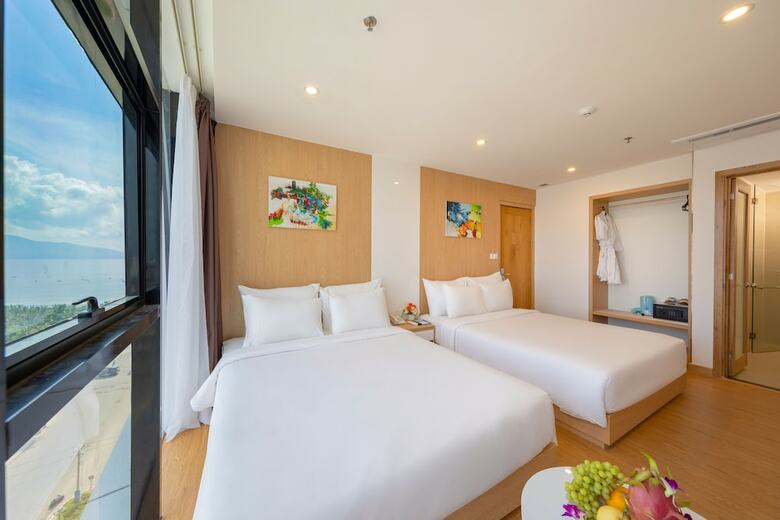 Gold Luxury Hotel