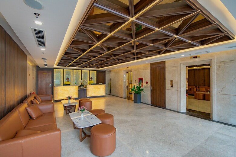 Gold Luxury Hotel