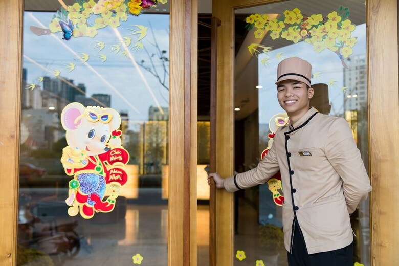 Gold Luxury Hotel