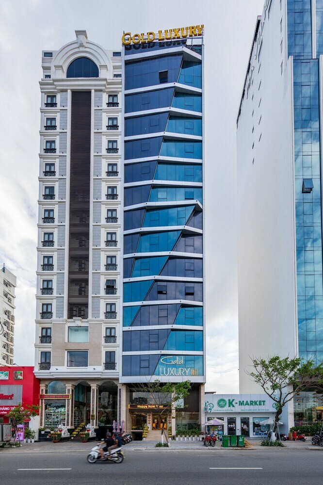 Gold Luxury Hotel