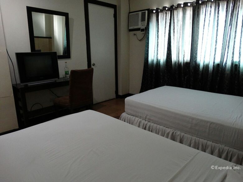 Hotel Panda Tea Garden Suites