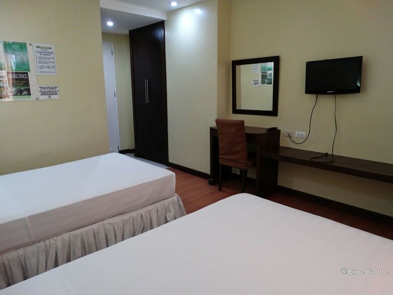 Hotel Panda Tea Garden Suites