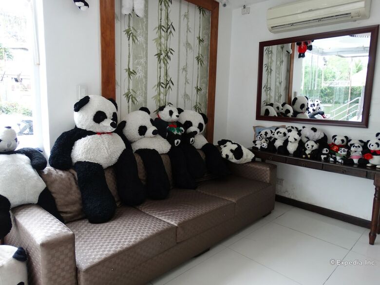 Hotel Panda Tea Garden Suites