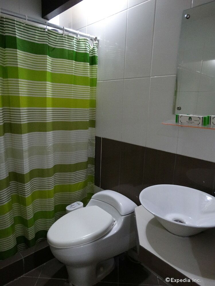 Hotel Panda Tea Garden Suites