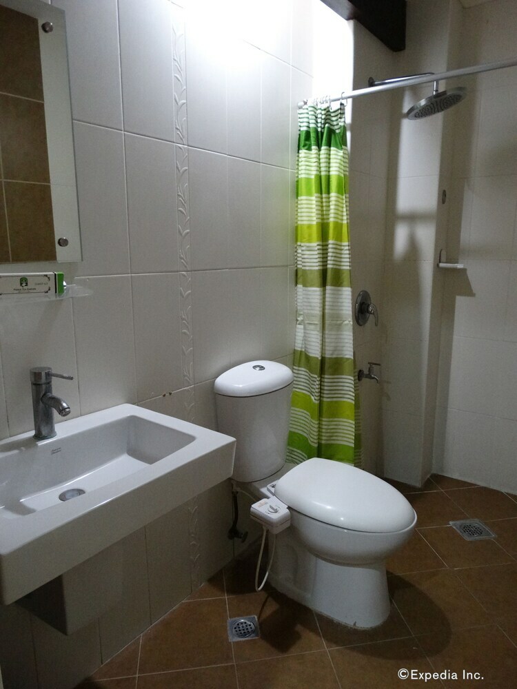 Hotel Panda Tea Garden Suites