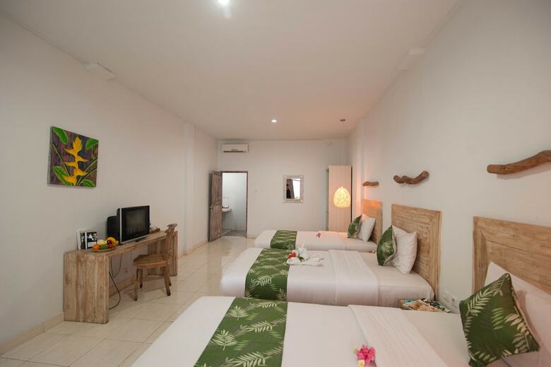 Hotel Beji Bay Resort