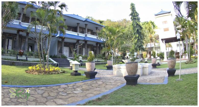 Hotel Beji Bay Resort