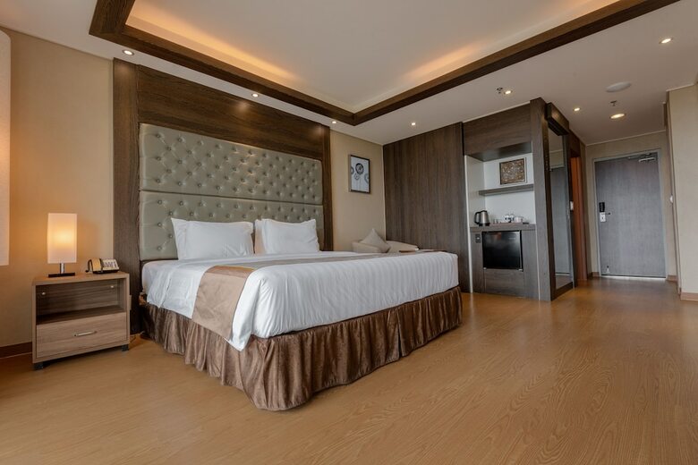 Xenia Hotel