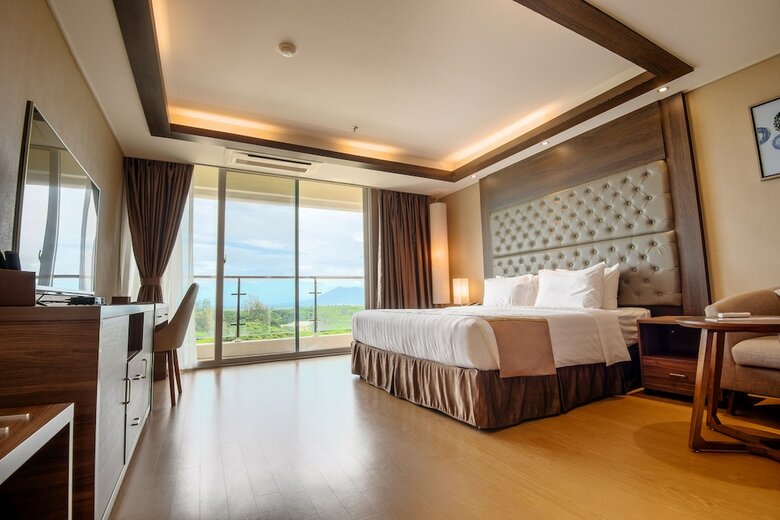 Xenia Hotel
