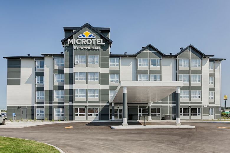 Hotel Microtel By Wyndham Casselman