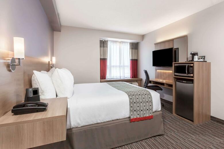 Hotel Microtel By Wyndham Casselman