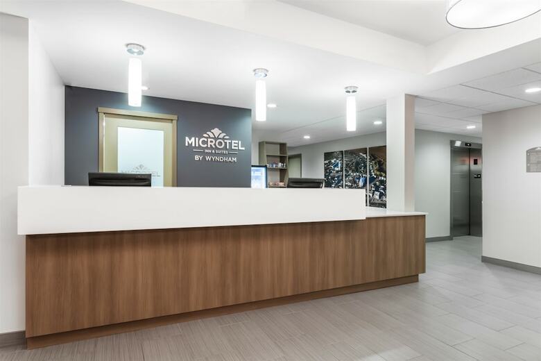 Hotel Microtel By Wyndham Casselman