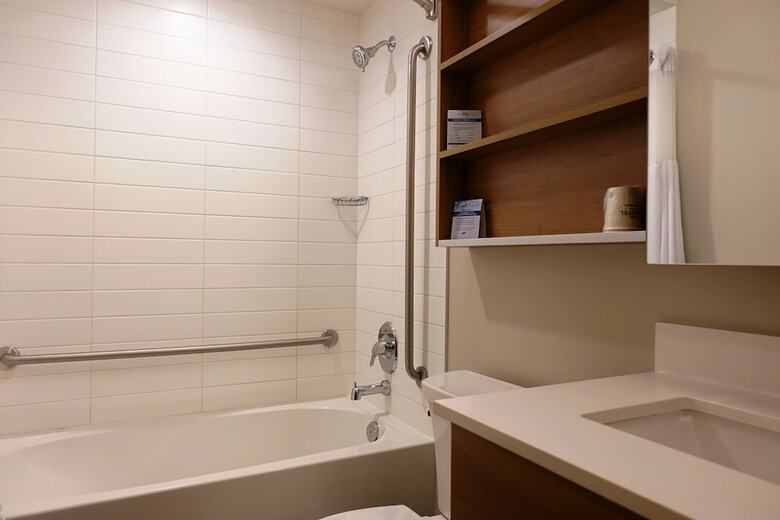 Hotel Microtel By Wyndham Casselman