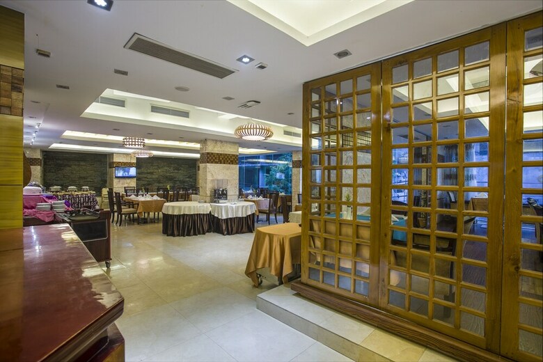 Hotel Bengal Blueberry
