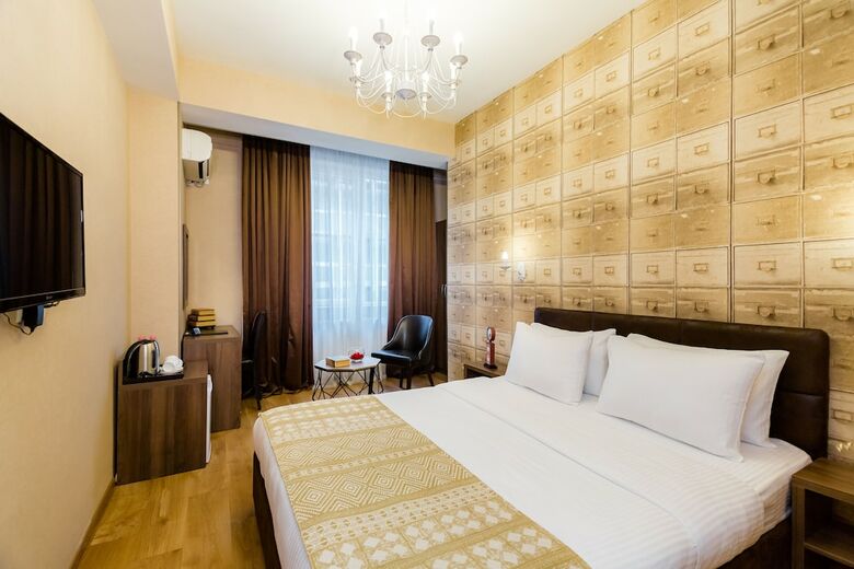 Hotel Diamond Dat Exx Company