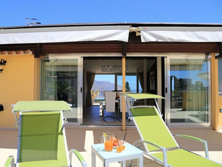 Panoramic Apartments Taormina