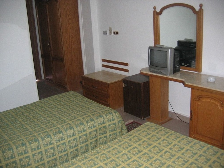 Catherine Plaza Hotel
