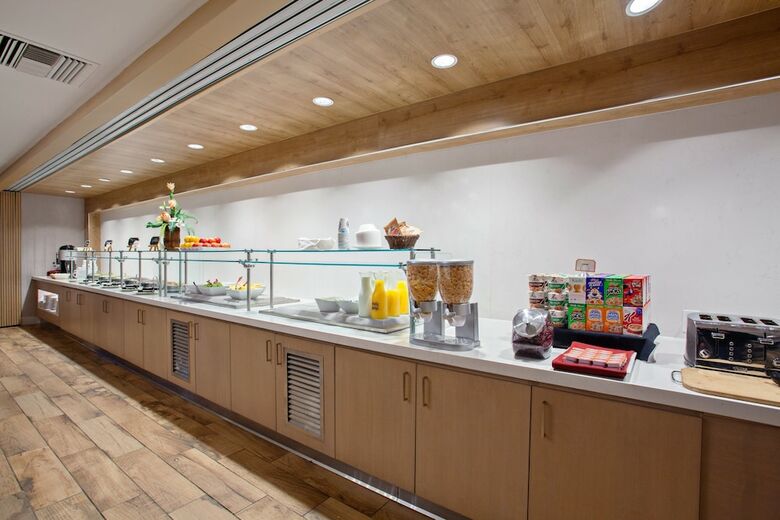 Hotel Crowne Plaza Silicon Valley N - Union City