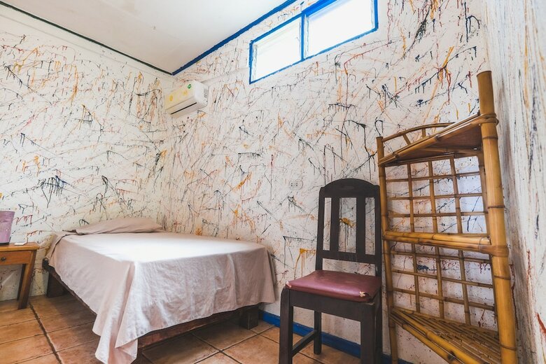 Hostal Pura Vida Hostel