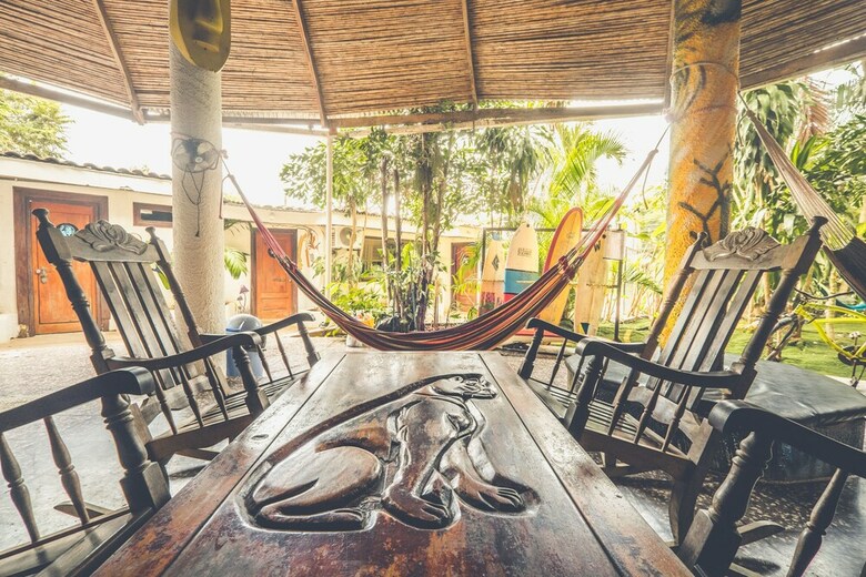Hostal Pura Vida Hostel