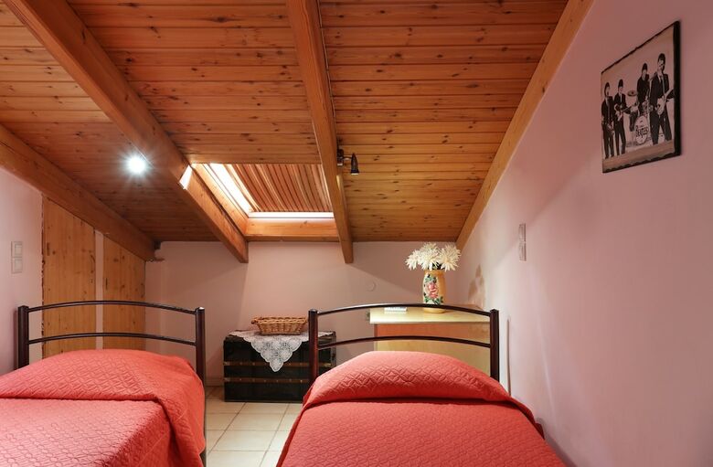 Monemvasia Green Apartments