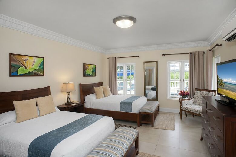 Rose Hall Villas By Half Moon
