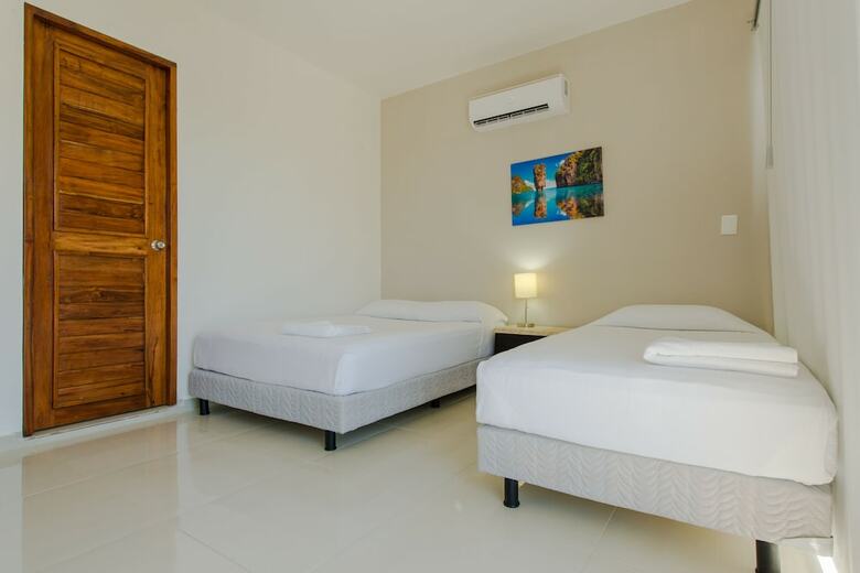 Hotel Coral Blue Beach Condo