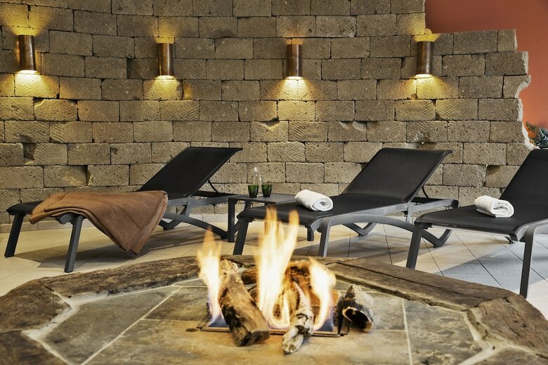 Nat�rlich Hell. Aparthotel & Camping