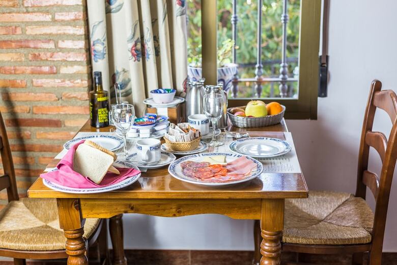Hotel Cortijo de T�jar