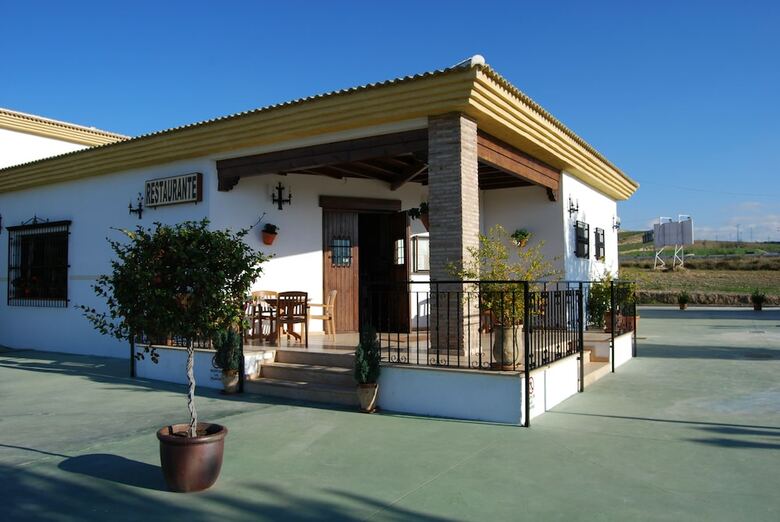 Hotel Cortijo de T�jar