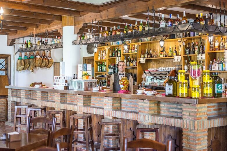 Hotel Cortijo de T�jar