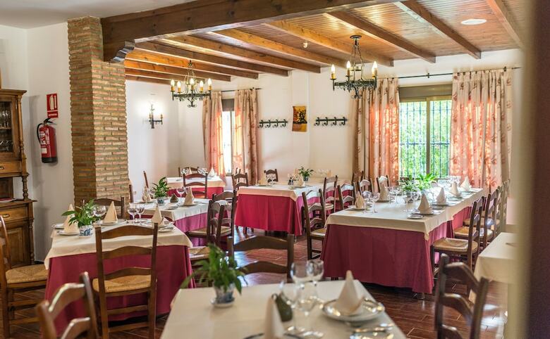 Hotel Cortijo de T�jar