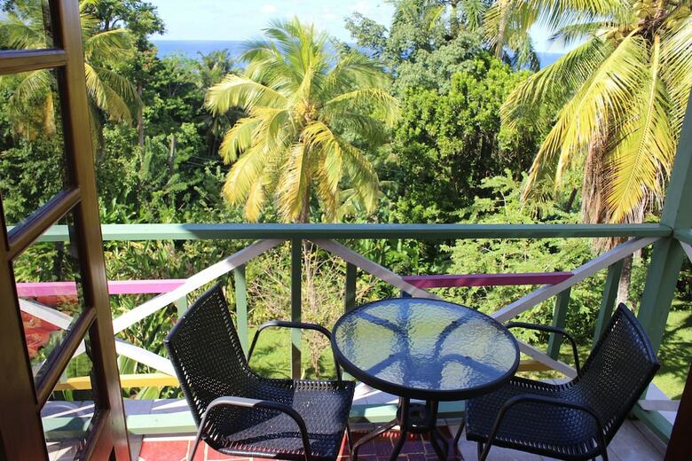 Hotel Rio Vista Resort