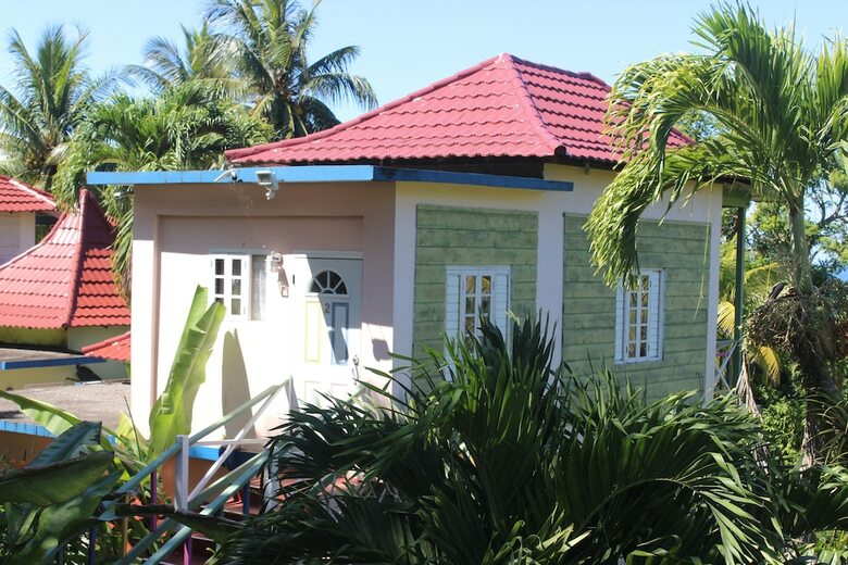 Hotel Rio Vista Resort